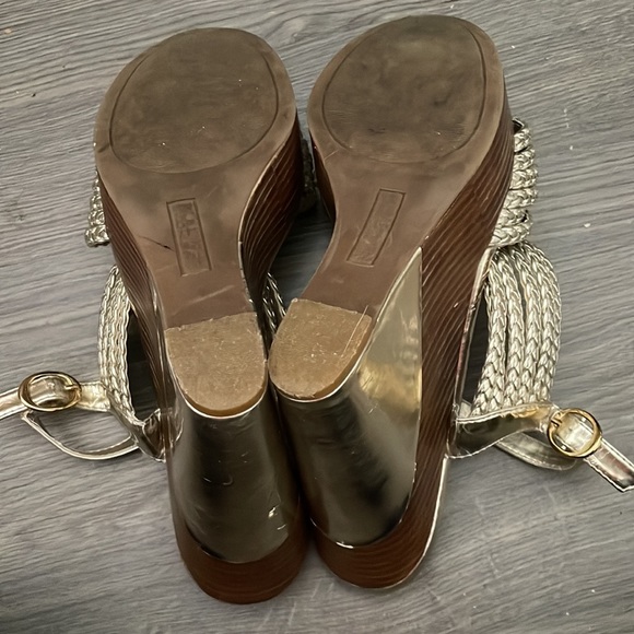 Ladies Size 9 Kenneth Cole Reaction Shoes - Picture 3 of 3